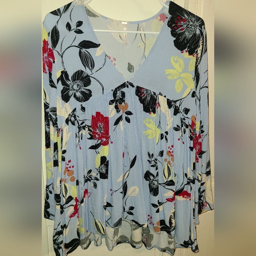 Free People Elegant Floral V-Neck Blouse